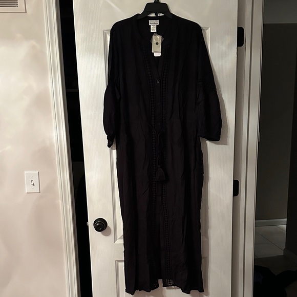 Tommy Bahama Dresses & Skirts - Tommy Bahama Black Long Sleeve Maxi Dress Cover-Up